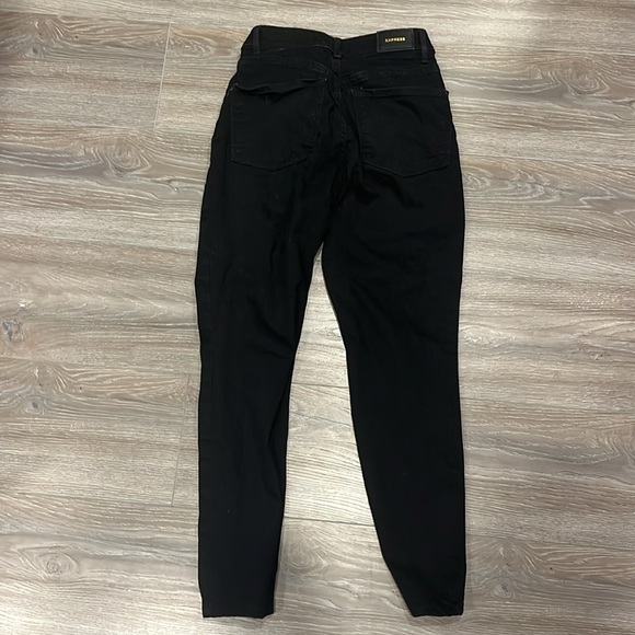 Express Black Curvy Skinny High Rise Jeans - Picture 4 of 5